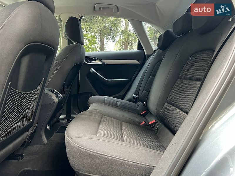 Внедорожник / Кроссовер Audi Q3 2014 в Ивано-Франковске