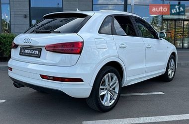 Внедорожник / Кроссовер Audi Q3 2017 в Киеве