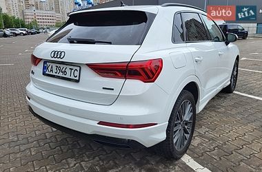 Внедорожник / Кроссовер Audi Q3 2022 в Киеве