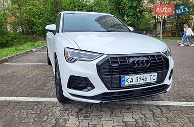 Внедорожник / Кроссовер Audi Q3 2022 в Киеве
