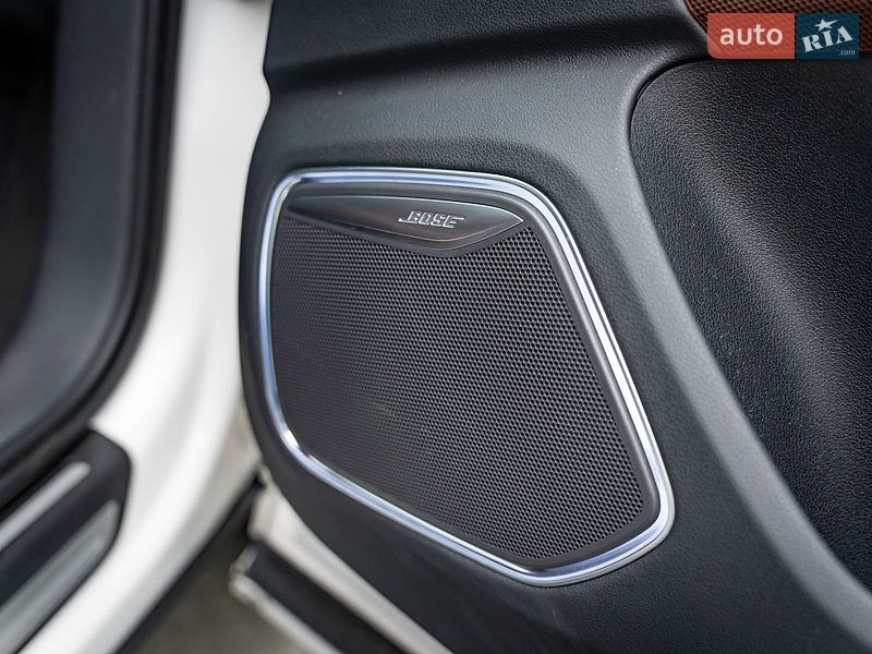 Внедорожник / Кроссовер Audi Q3 2016 в Киеве