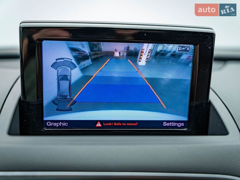 Внедорожник / Кроссовер Audi Q3 2016 в Киеве