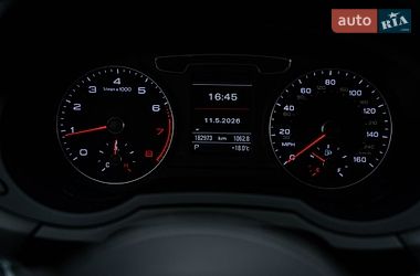 Внедорожник / Кроссовер Audi Q3 2016 в Киеве