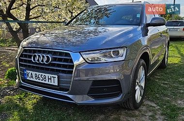 Внедорожник / Кроссовер Audi Q3 2017 в Киеве