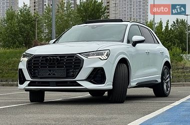 Внедорожник / Кроссовер Audi Q3 2023 в Киеве