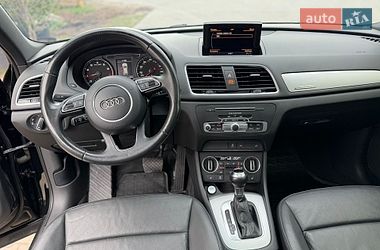 Внедорожник / Кроссовер Audi Q3 2017 в Луцке