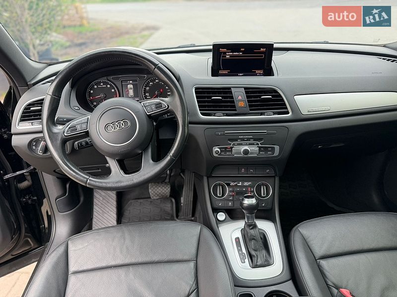 Внедорожник / Кроссовер Audi Q3 2017 в Луцке