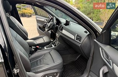 Внедорожник / Кроссовер Audi Q3 2017 в Луцке