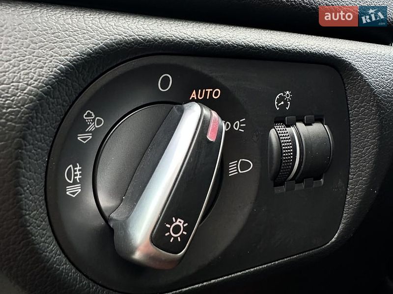 Позашляховик / Кросовер Audi Q3 2016 в Білогородці