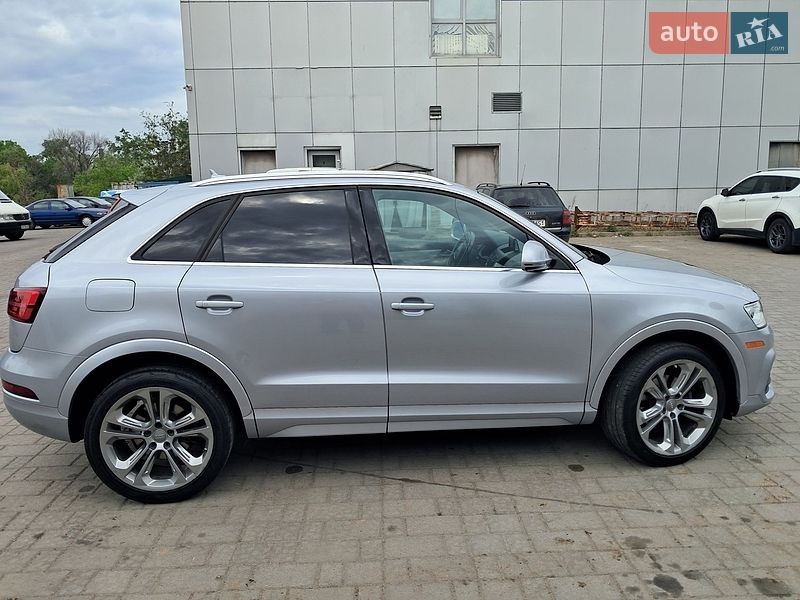 Позашляховик / Кросовер Audi Q3 2015 в Дніпрі фото 3 Позашляховик / Кросовер Audi Q3 2015 в Дніпрі
