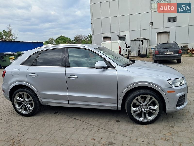 Позашляховик / Кросовер Audi Q3 2015 в Дніпрі фото 2 Позашляховик / Кросовер Audi Q3 2015 в Дніпрі