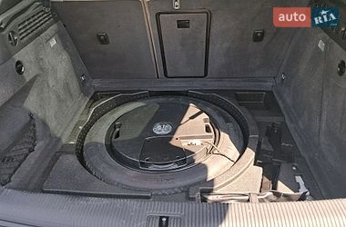 Позашляховик / Кросовер Audi Q3 2015 в Дніпрі фото 11 Позашляховик / Кросовер Audi Q3 2015 в Дніпрі