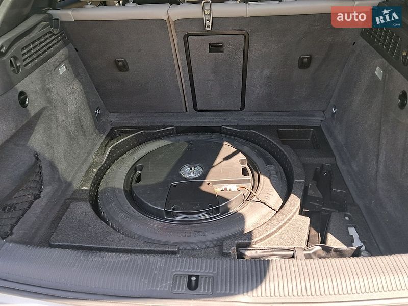 Позашляховик / Кросовер Audi Q3 2015 в Дніпрі фото 11 Позашляховик / Кросовер Audi Q3 2015 в Дніпрі