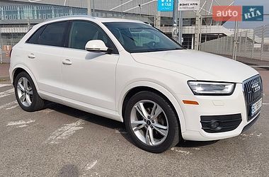 Позашляховик / Кросовер Audi Q3 2015 в Львові
