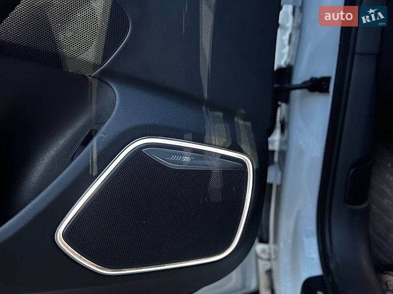 Позашляховик / Кросовер Audi Q3 2017 в Львові