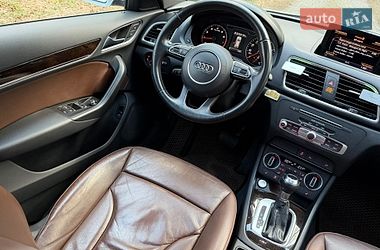 Позашляховик / Кросовер Audi Q3 2016 в Житомирі