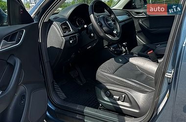 Позашляховик / Кросовер Audi Q3 2015 в Києві
