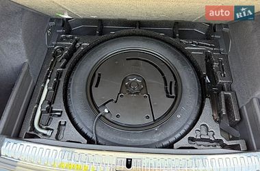 Внедорожник / Кроссовер Audi Q3 2020 в Киеве