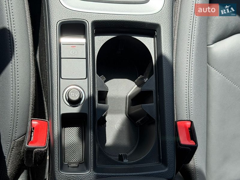 Внедорожник / Кроссовер Audi Q3 2020 в Киеве