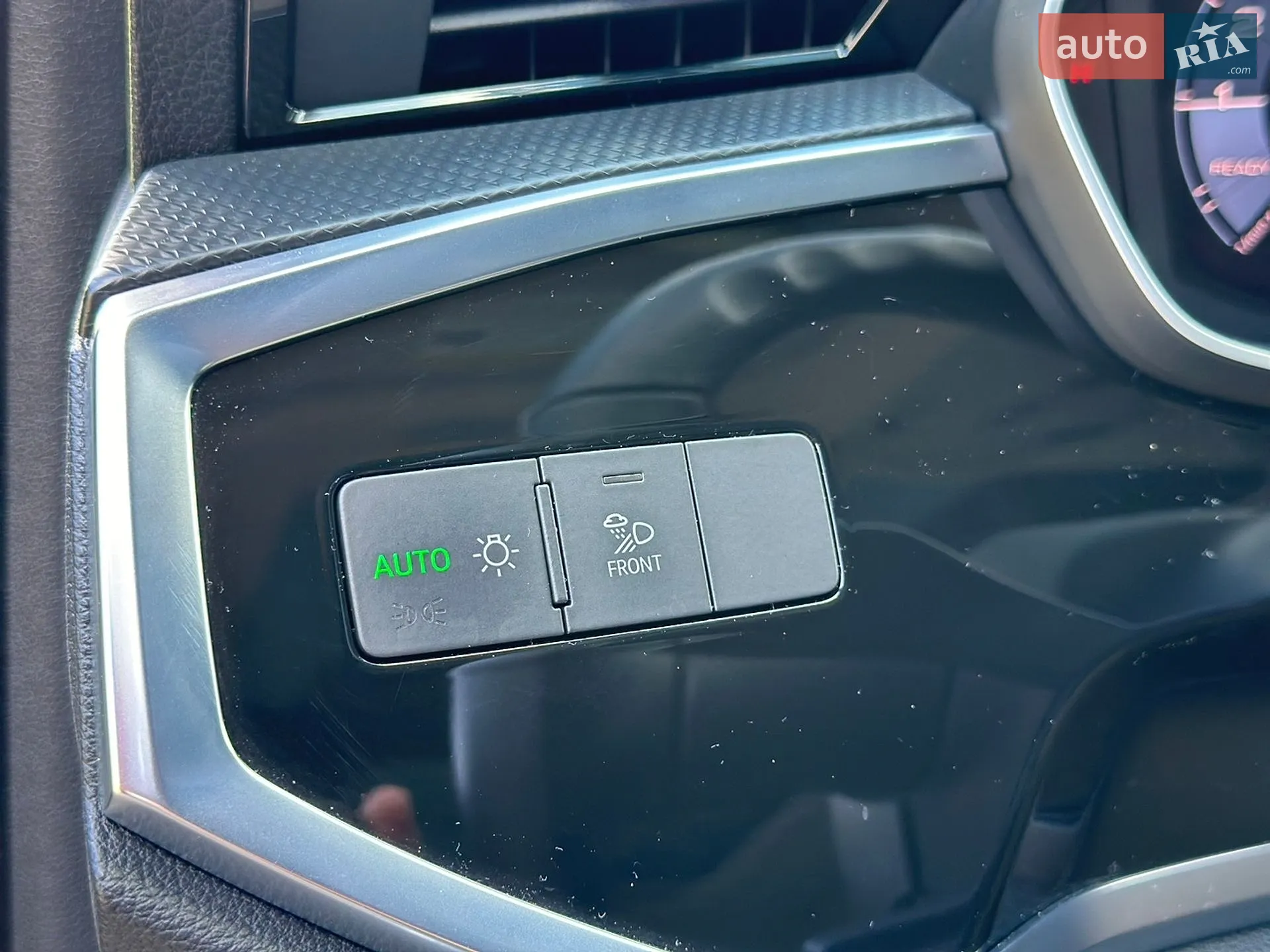 2019 Audi Q3 - мініатюра 12