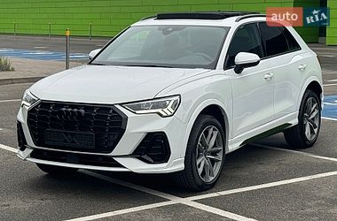 Позашляховик / Кросовер Audi Q3 2023 в Києві