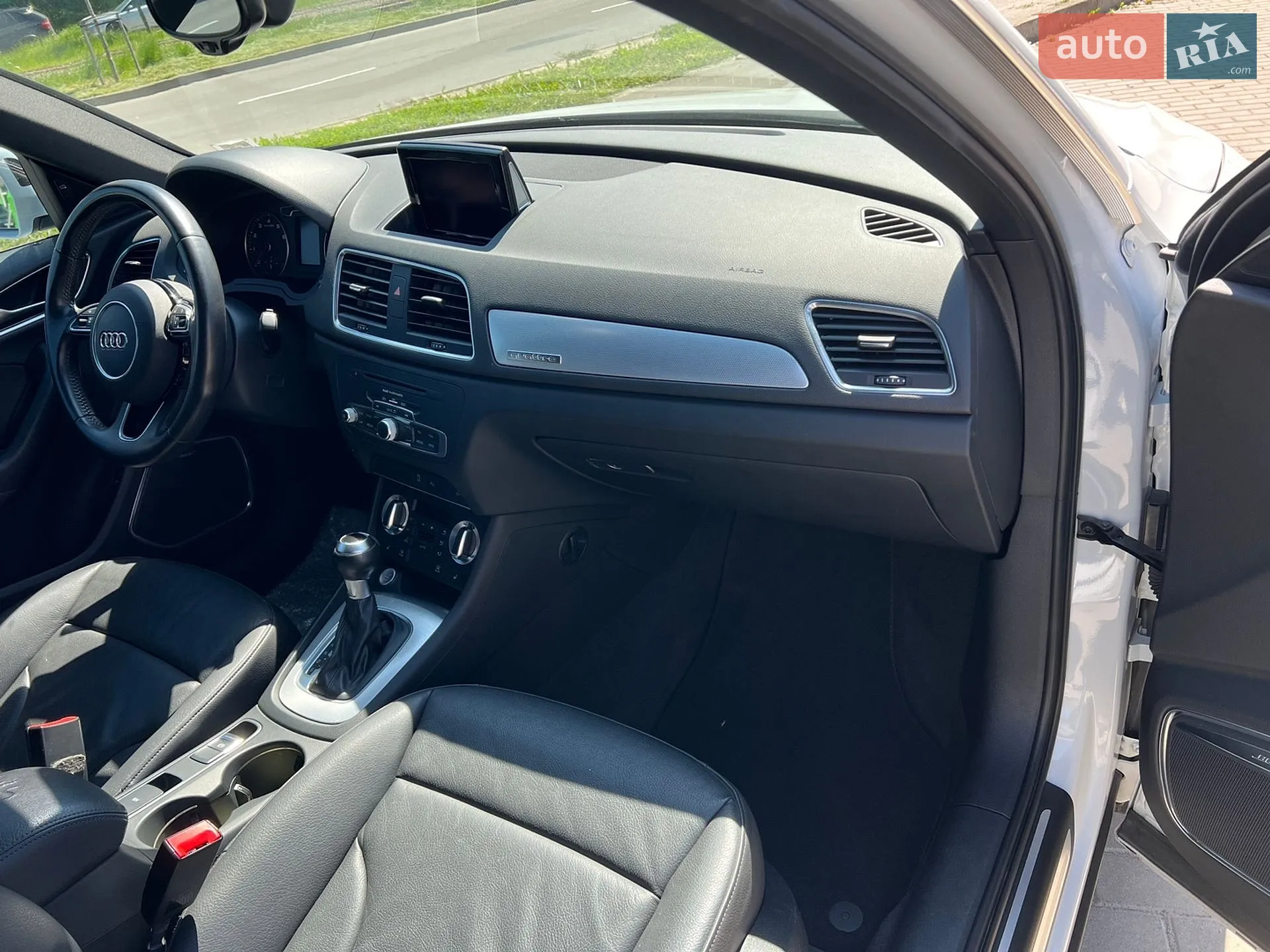 2015 Audi Q3 - мініатюра 18