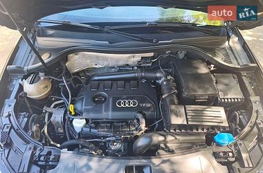 Внедорожник / Кроссовер Audi Q3 2016 в Одессе