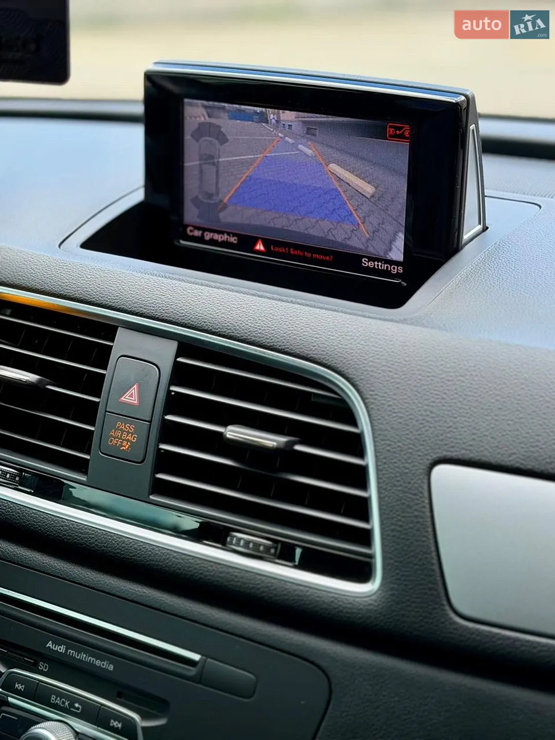 2016 Audi Q3 - мініатюра 16
