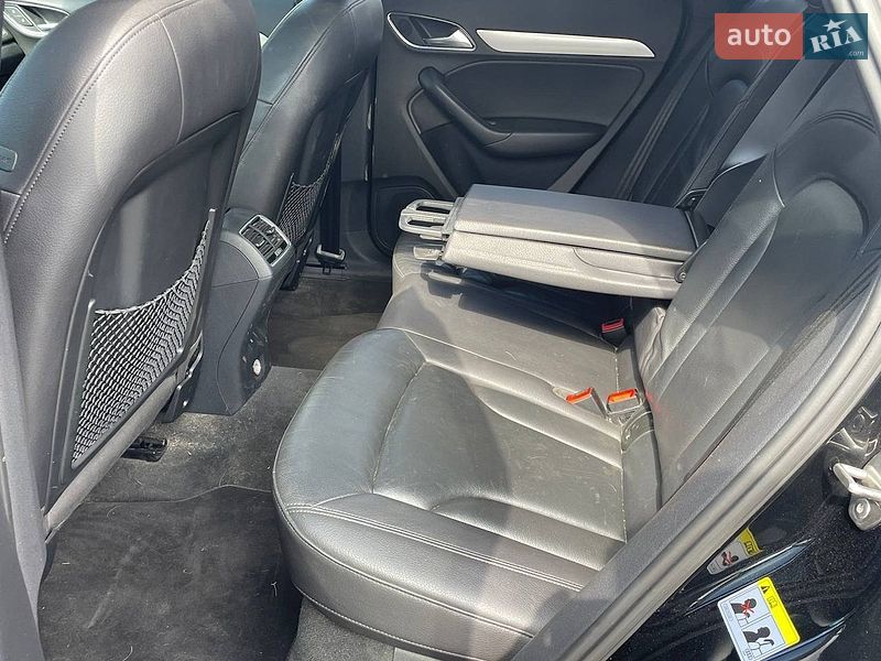 Внедорожник / Кроссовер Audi Q3 2015 в Дрогобыче