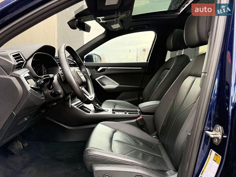Позашляховик / Кросовер Audi Q3 2024 в Львові