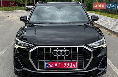 Позашляховик / Кросовер Audi Q3 2020 в Житомирі