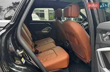 Позашляховик / Кросовер Audi Q3 2020 в Житомирі