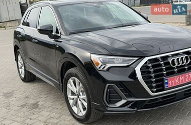 Внедорожник / Кроссовер Audi Q3 2024 в Тернополе