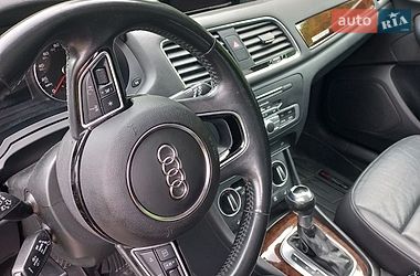 Внедорожник / Кроссовер Audi Q3 2015 в Стрые