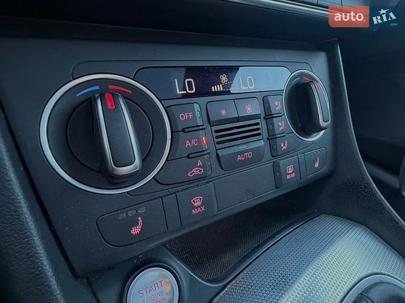 Позашляховик / Кросовер Audi Q3 2017 в Івано-Франківську