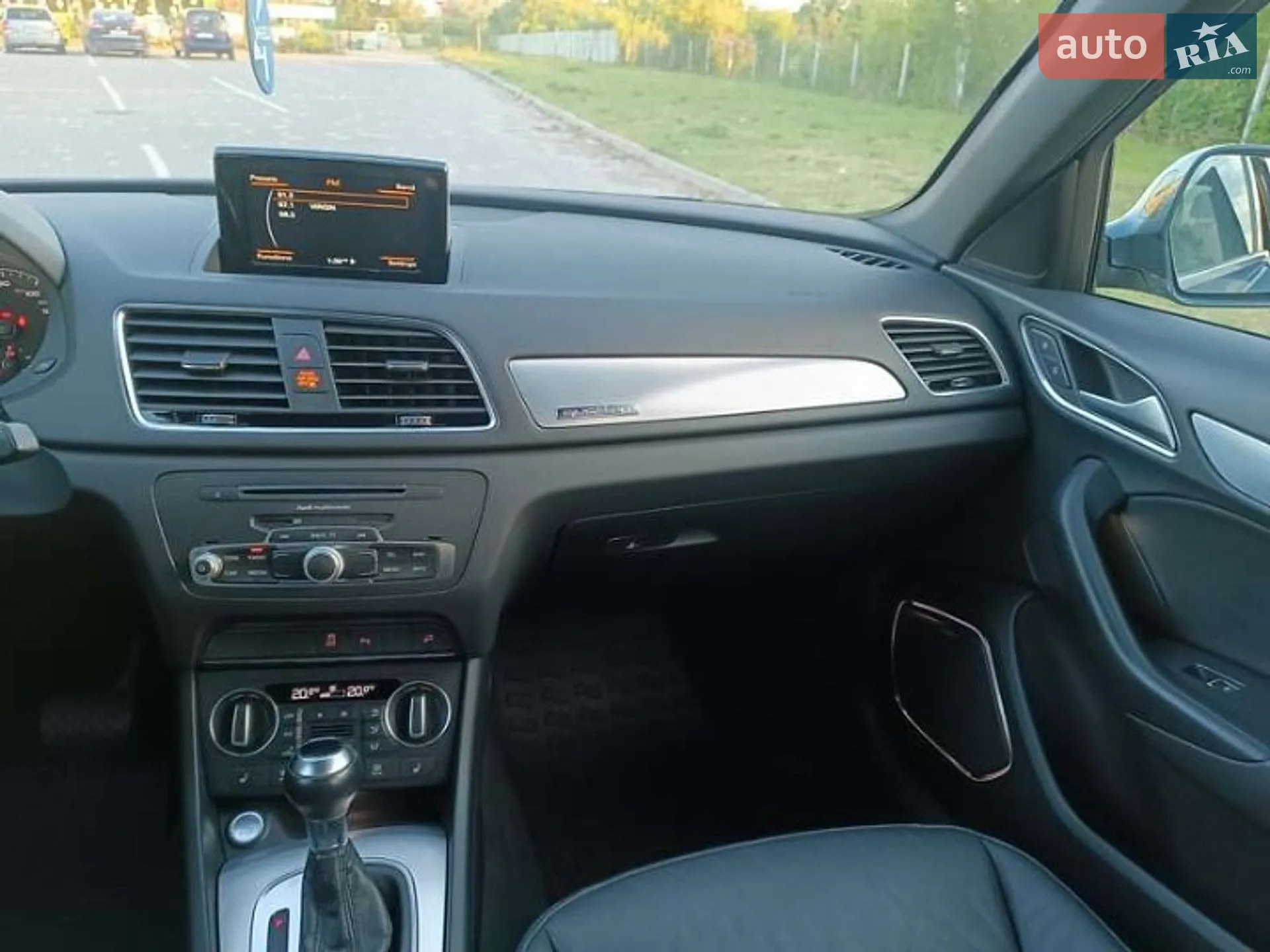 2017 Audi Q3 - мініатюра 15