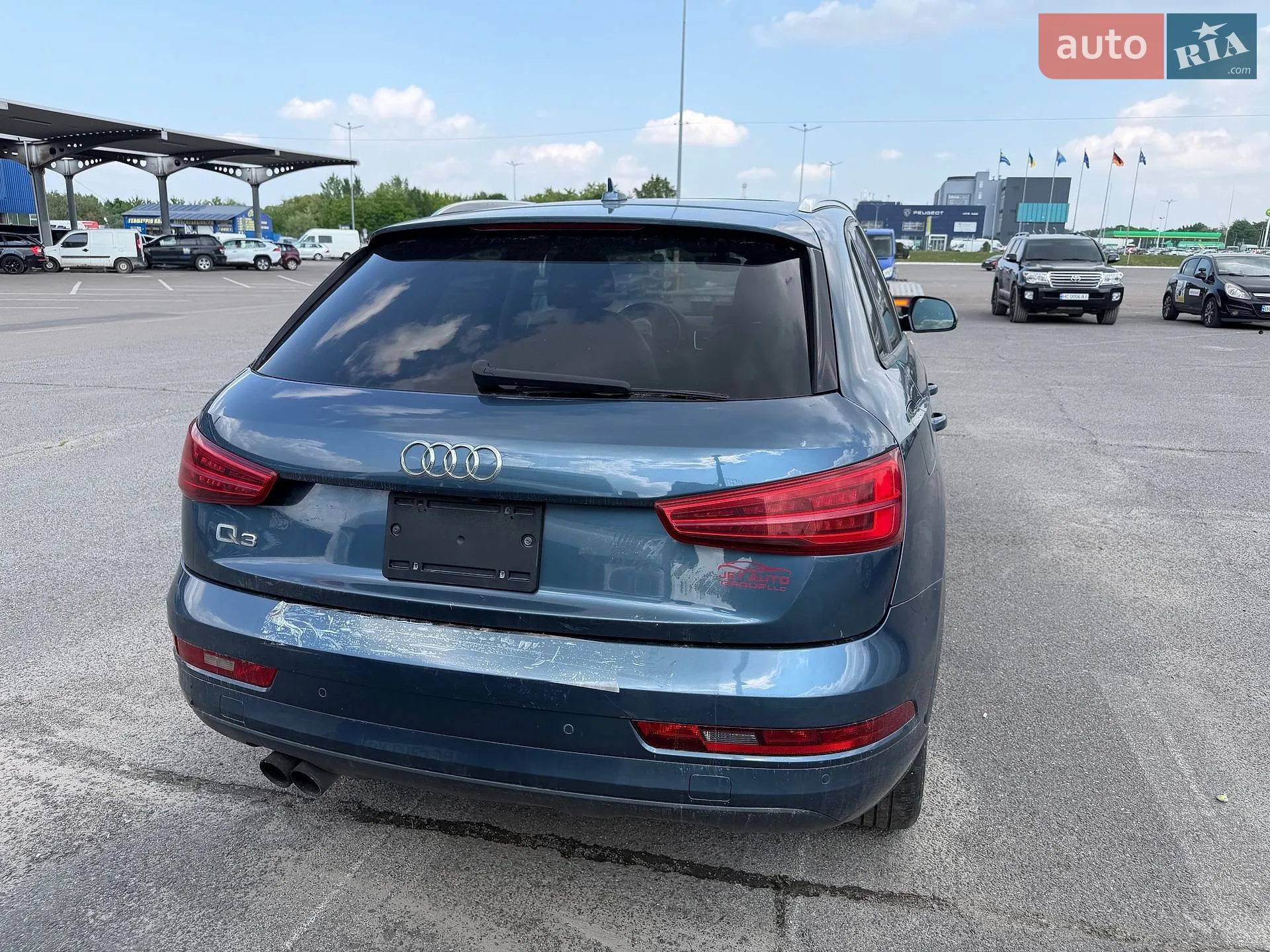 2017 Audi Q3 - мініатюра 3