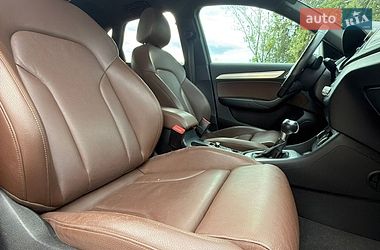 Внедорожник / Кроссовер Audi Q3 2017 в Львове