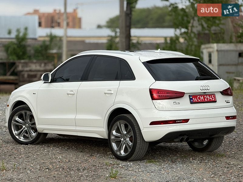 Внедорожник / Кроссовер Audi Q3 2017 в Львове