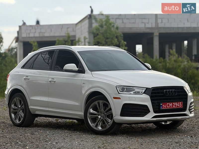 Внедорожник / Кроссовер Audi Q3 2017 в Львове