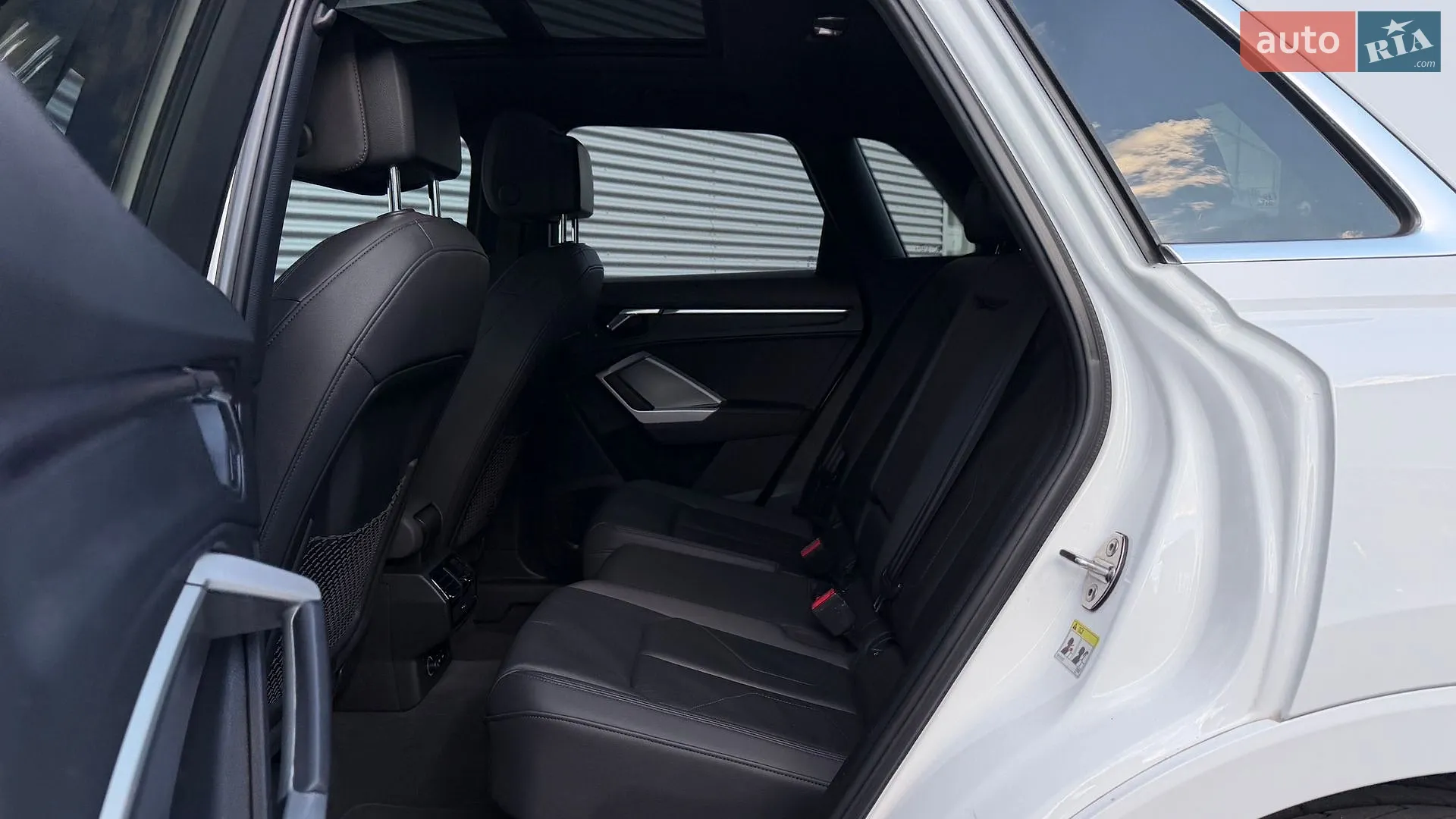 2019 Audi Q3 - мініатюра 48