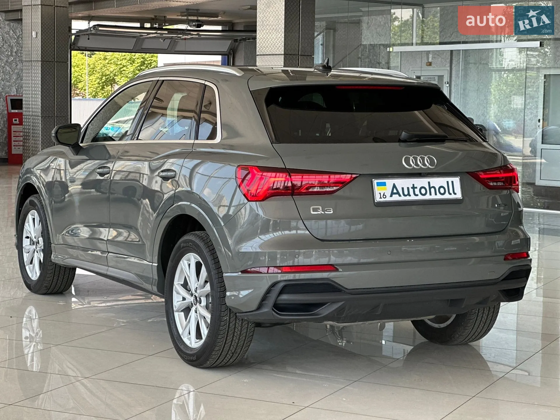 2025 Audi Q3 - мініатюра 8