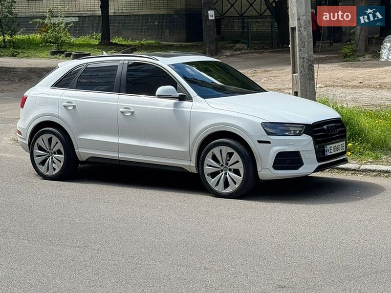 Audi Q3 2016