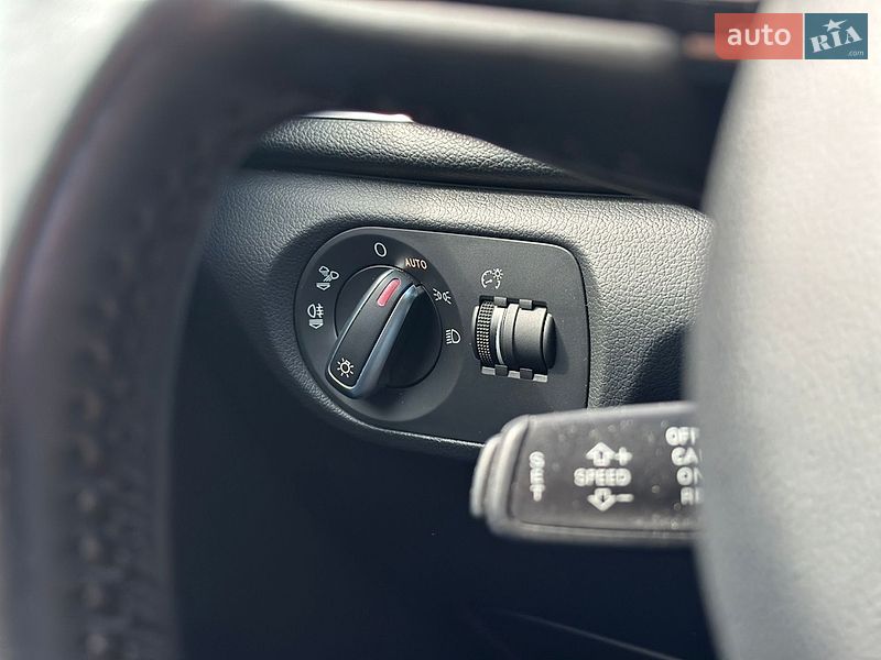 Внедорожник / Кроссовер Audi Q3 2015 в Львове фото 22 Внедорожник / Кроссовер Audi Q3 2015 в Львове