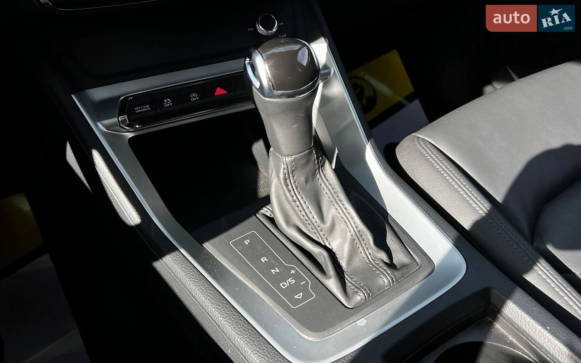 2019 Audi Q3 - мініатюра 19