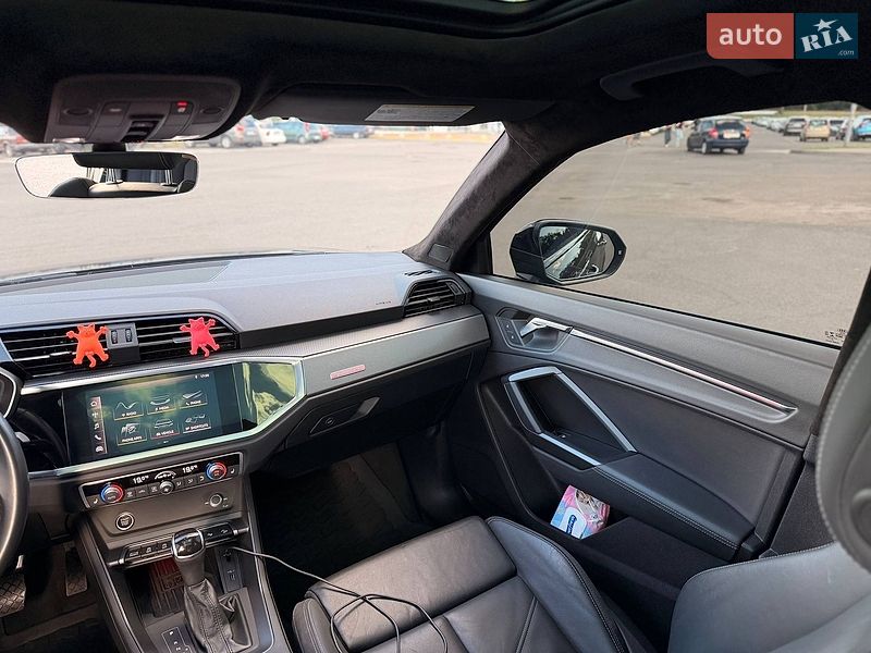 Позашляховик / Кросовер Audi Q3 2021 в Кривому Розі