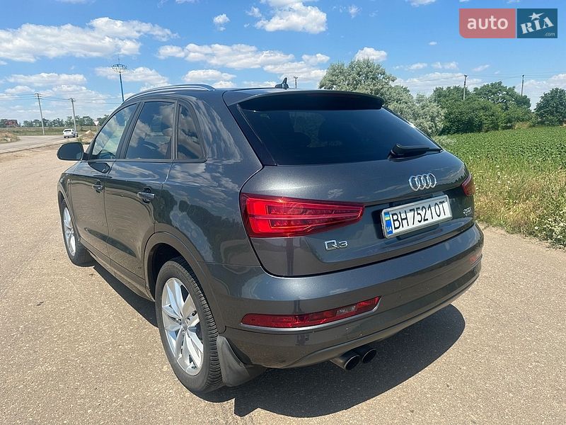 Внедорожник / Кроссовер Audi Q3 2017 в Одессе