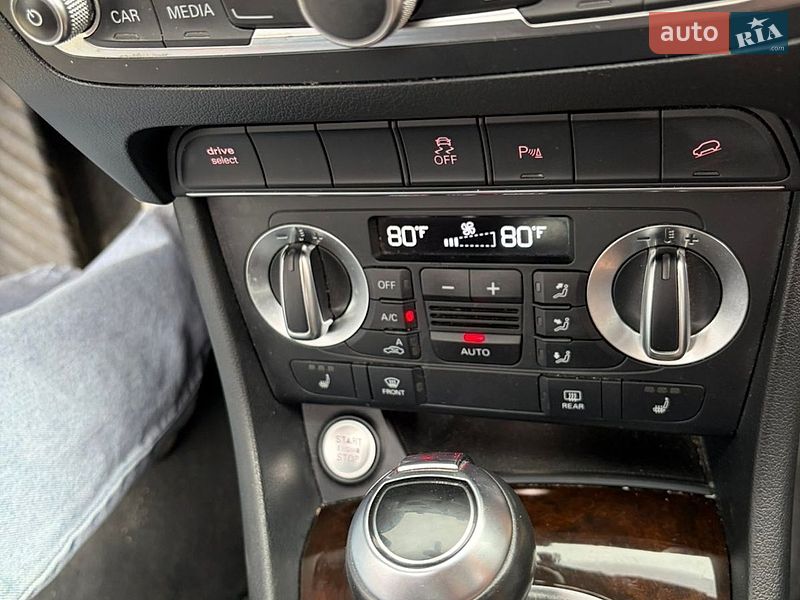 Позашляховик / Кросовер Audi Q3 2014 в Шепетівці