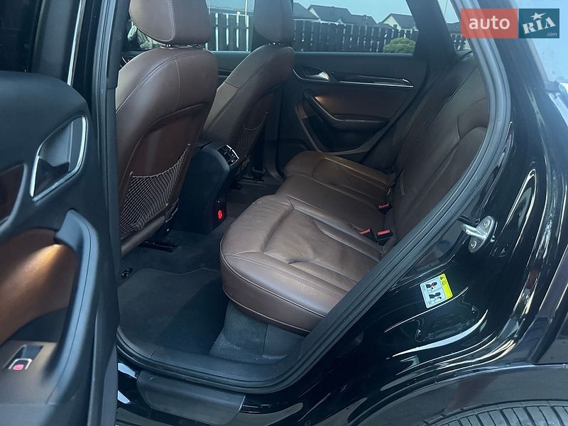 Внедорожник / Кроссовер Audi Q3 2015 в Стрые