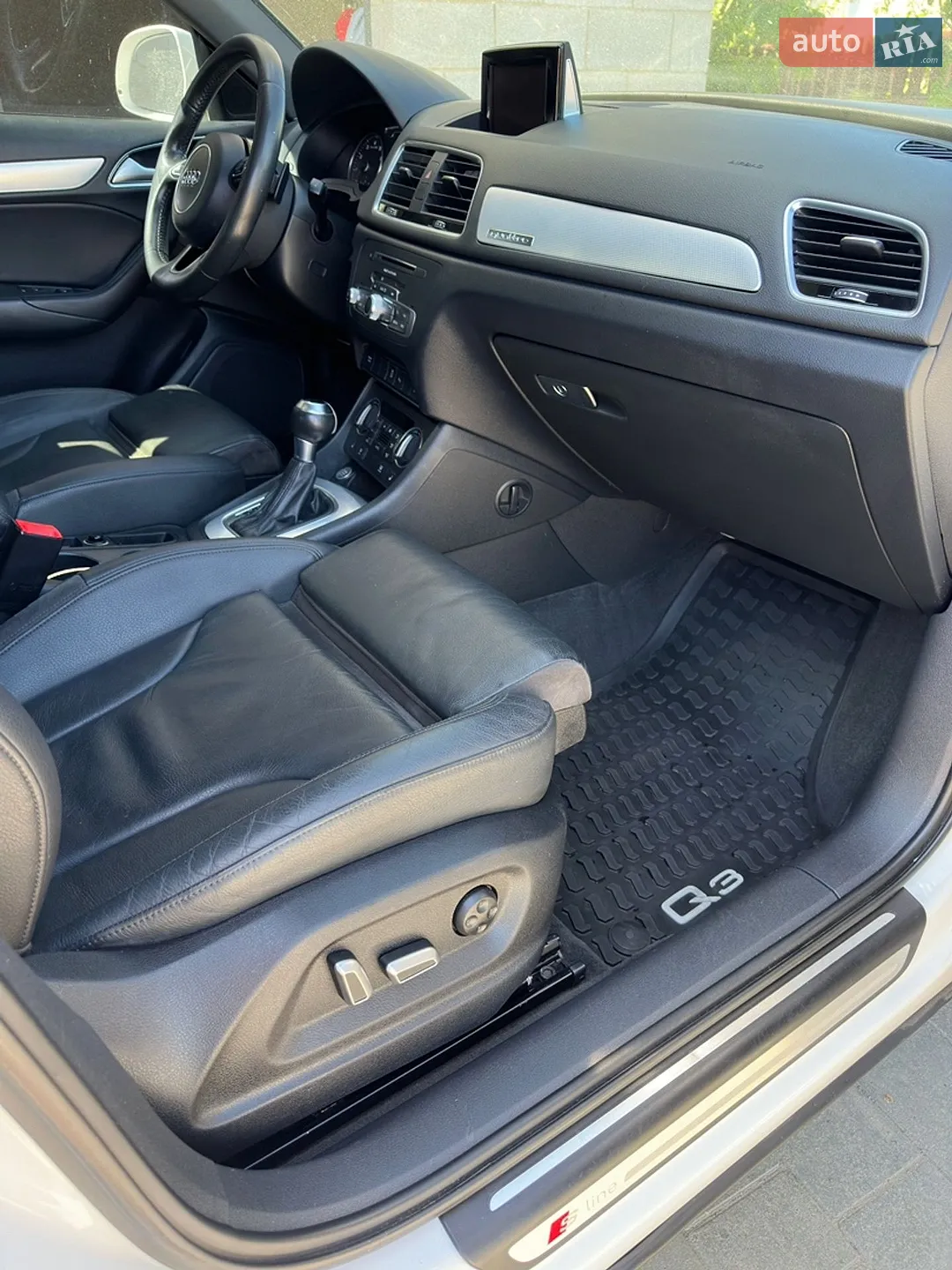 2017 Audi Q3 - мініатюра 32